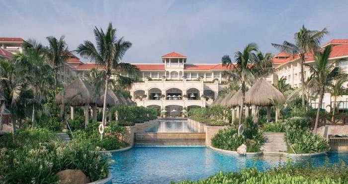 Swimming Pool Sheraton Haikou Resort