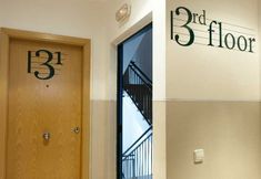 Lobi 3 MH Apartments Opera Rambla