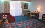 Kamar Tidur 2 The Willows Motor Inn