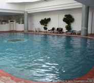 Swimming Pool 4 Marabout