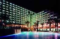 Kolam Renang Isrotel Dead Sea Resort & Spa
