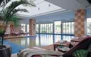 Swimming Pool 3 Shantou Junhua Haiyi Hotel