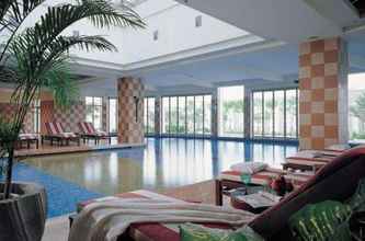 Swimming Pool 4 Shantou Junhua Haiyi Hotel