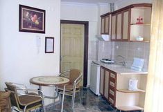 Others 7 Celik Apart