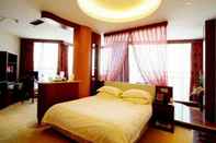 Bedroom Fu Heng