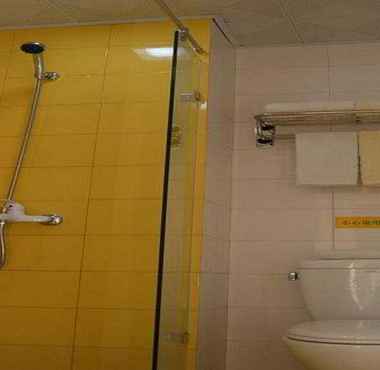 In-room Bathroom 2 Home Inn Changying East Road