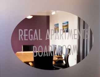 ล็อบบี้ 2 Regal Apartments