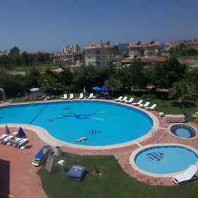 Rebin Beach1 , 飯店费特希耶鱼市