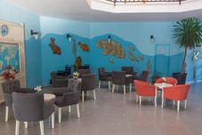 ロビー Rebin Beach