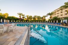 スイミングプール Calimera Hane Garden Hotel