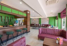 酒吧、咖啡厅和休息室 4 Side Aquamarin Resort & Spa