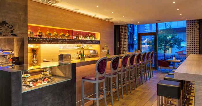 Bar, Kafe dan Lounge Premier Inn Nuernberg City Nordost