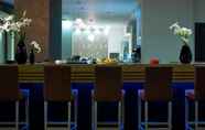 Bar, Cafe and Lounge 4 Filion Suites Resort & Spa