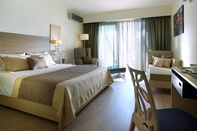 Kamar Tidur Filion Suites Resort & Spa