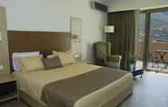 Bedroom 5 Filion Suites Resort & Spa