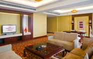 Others 2 Crowne Plaza Zhongshan Xiaolan