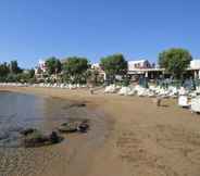 Nearby View and Attractions 4 Iolida Beach