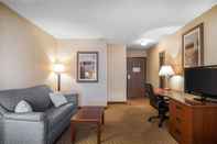 Ruang untuk Umum Rodeway Inn & Suites Salina KS