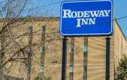 Exterior 3 Rodeway Inn