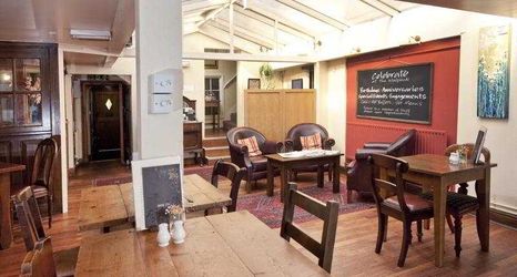 Others 2 The Woolpack