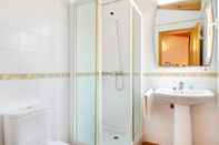 In-room Bathroom Villas Menorca Sur