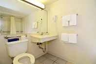 Bilik Mandi dalam Bilik Americas Best Value Inn Schenectady Albany W