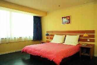 Kamar Tidur Home Inn Baotuquan