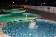 Swimming Pool All inclusive Hotel Val ex Jadran