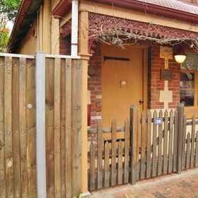 North Adelaide Heritage Cottage & Apartments 1, Hotel Adelaide