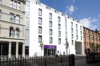 Exterior Premier Inn Belfast City Cathedral Quarter