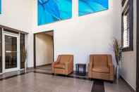 Lobby Surestay Hotel By Best Western Brownsville