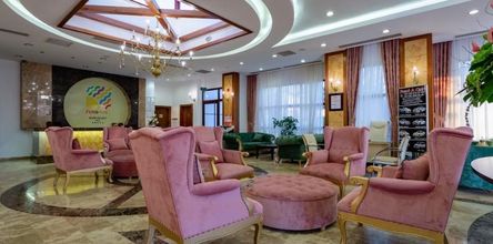 로비 4 Larissa River Resort Belek