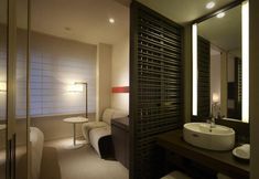 Bilik Mandi dalam Bilik 3 Mitsui Garden Yotsuya Hotel