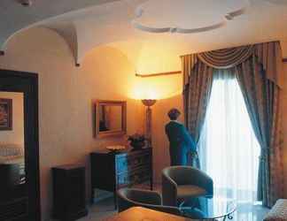 Bedroom 2 Grand Hotel Terme Di Augusto