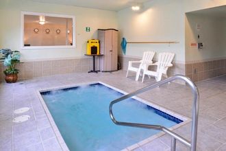 Lain-lain 4 Rodeway Inn