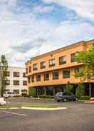 null Quality Inn & Suites Auburn Hills