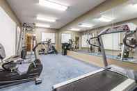 Fitness Center Baymont by Wyndham Noblesville