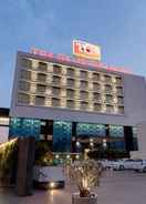 EXTERIOR_BUILDING Orange Megastructure Llp Formerly Tgb Surat Upcomi