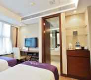 Kamar Tidur 4 The Bauhinia Hotel-TST