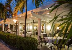 Restaurant 6 Grand Cayman Beach Suites