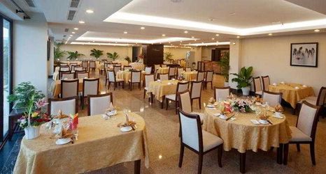 기타 2 Gold Hotel Hue