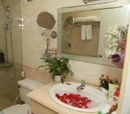 Phòng tắm bên trong 5 A25 Hotel - 19 Bui Thi Xuan