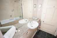 Toilet Kamar Hotel 159 Knightsbridge