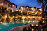 Swimming Pool FX Resort Khao Lak