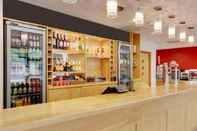 Bar, Kafe, dan Lounge Travelodge Swansea Central