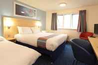 Bilik Tidur Travelodge Swansea Central