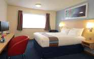 Bilik Tidur 5 Travelodge Swansea Central