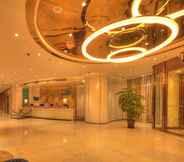 Lobby 3 Holiday Inn Express Shanghai Zhenping