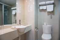 Toilet Kamar Hotel Benito