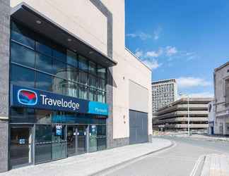 Exterior 2 Travelodge Plymouth